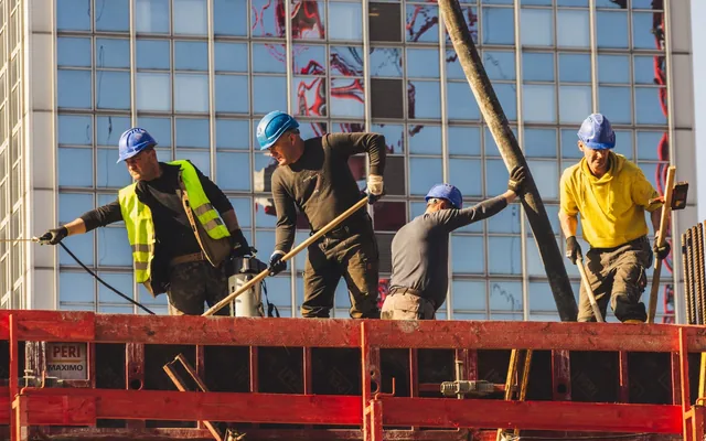Komplett renovierte Räume nach Abschluss der Arbeiten durch Stark Bau